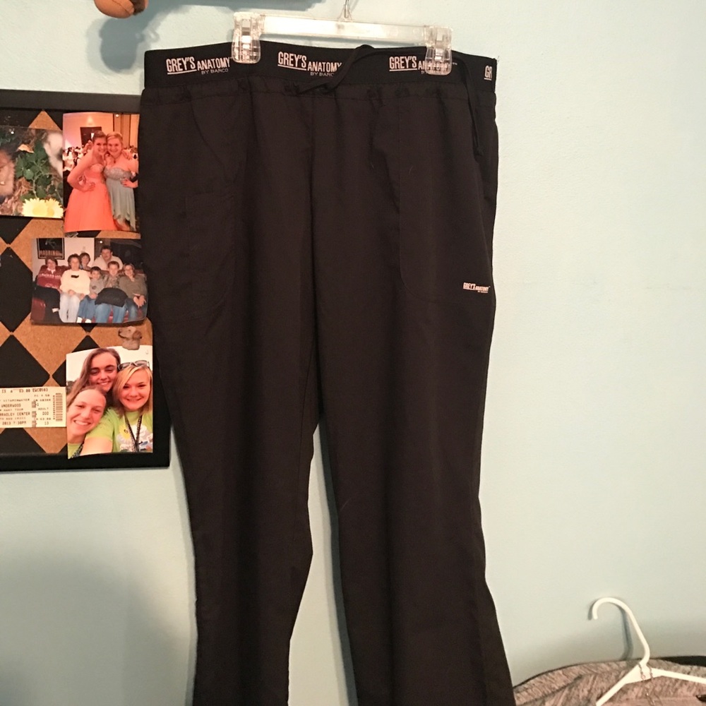 Nearly new greys anatomy scrub pants