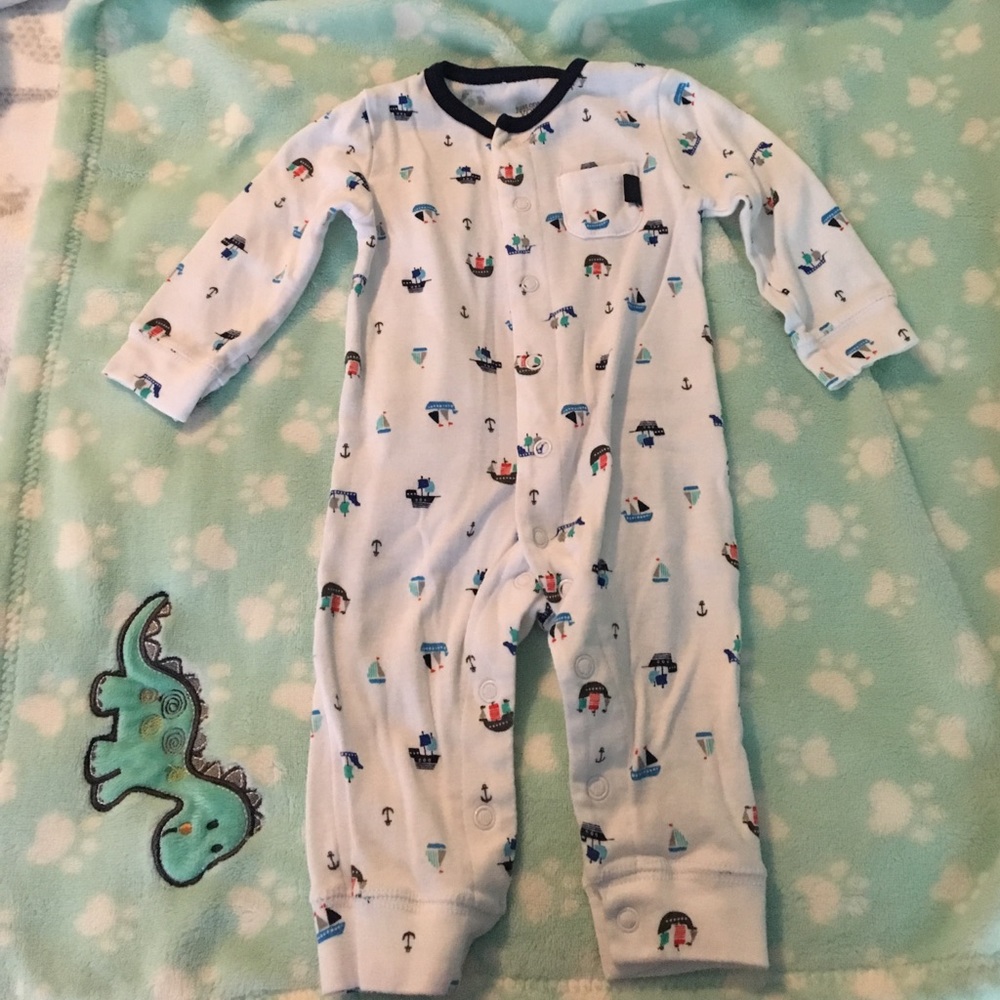 Baby clothes