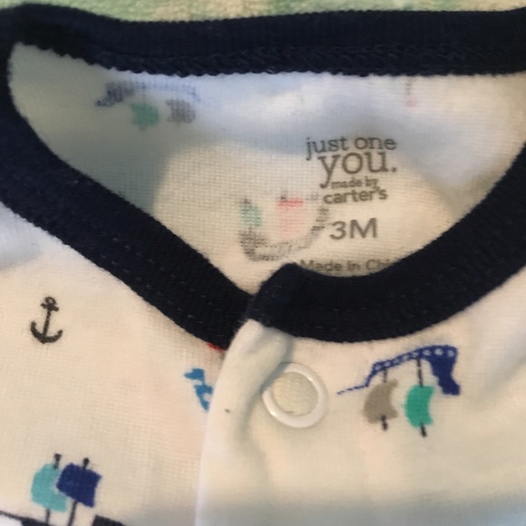 Baby clothes - Picture 2 of 2