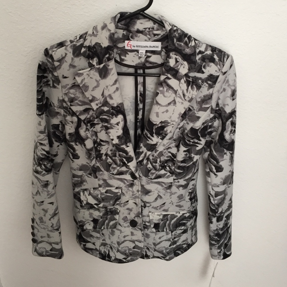 G By Giuliana Rancic floral blazer Sz XXS