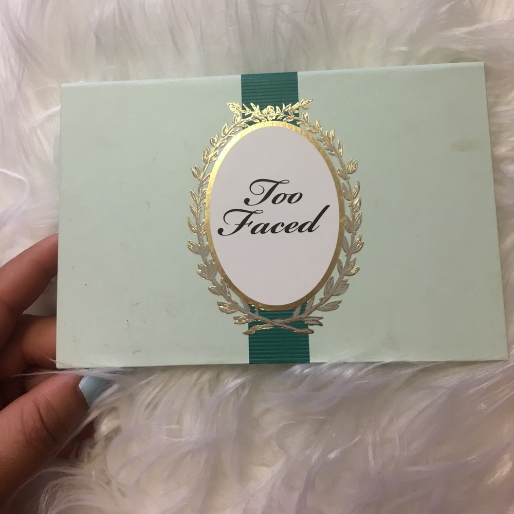 Too Faced La Petite Maison