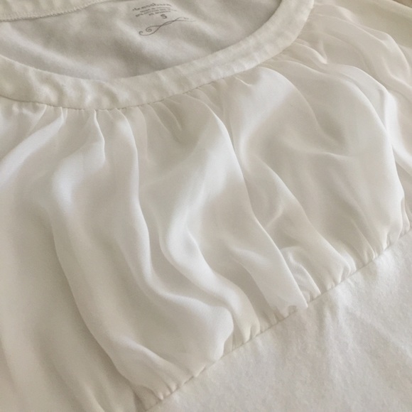 Pleated Chiffon Overlay Tank Top - Picture 4 of 4