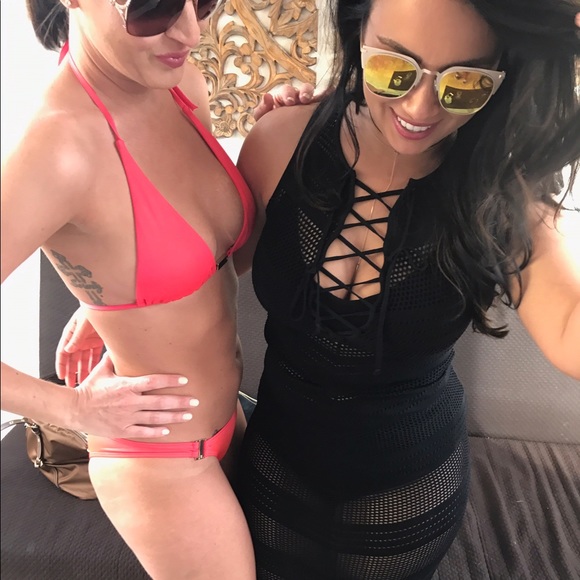 Meet your Posher, Amy - Picture 2 of 7