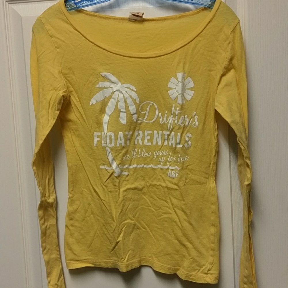 Abercrombie & Fitch Long Sleeve Tee