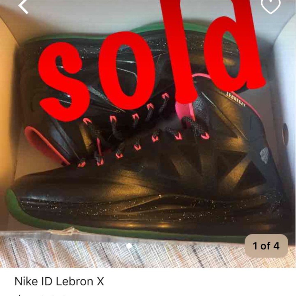 Sold / Nike ID lebron X