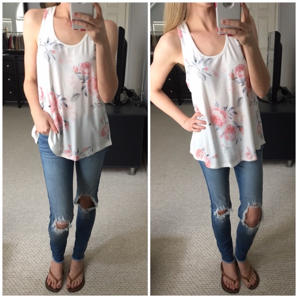 Tops - LAST ITEM▫Softest White Floral Basic Tank