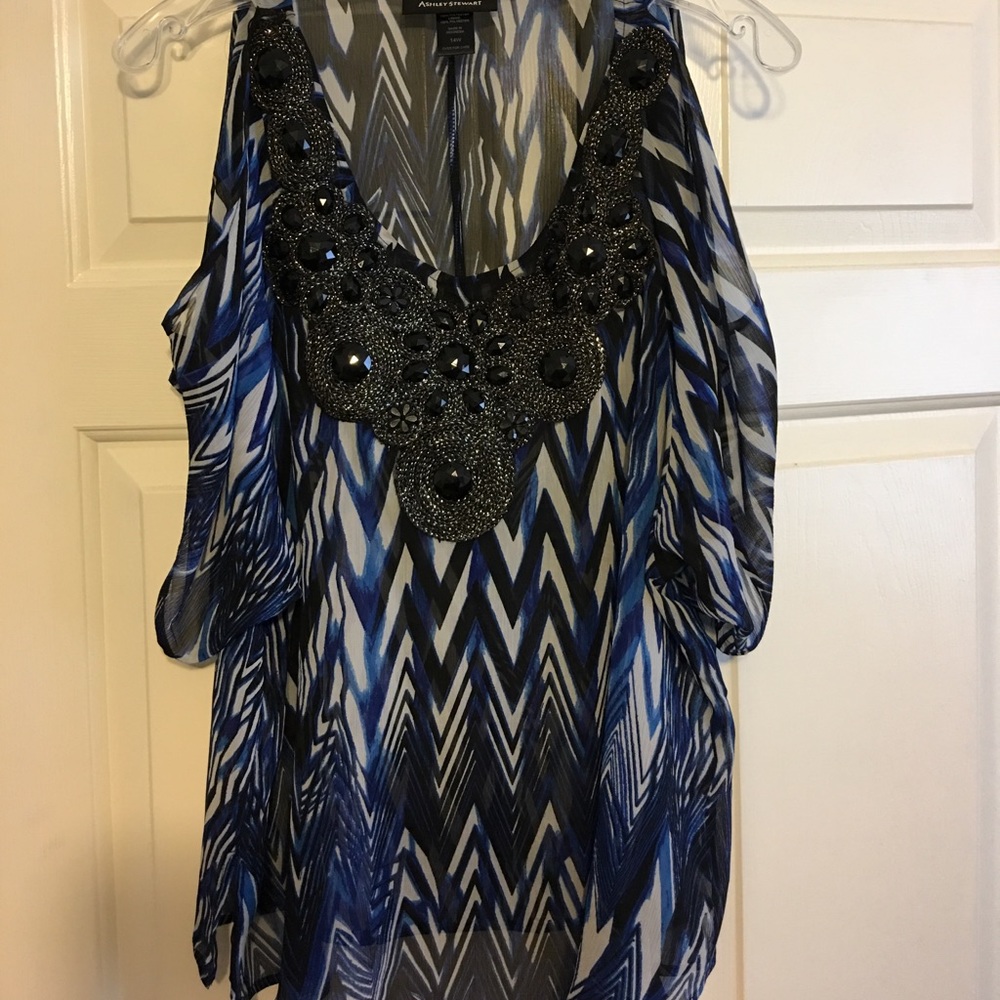 Peek-a-Boo Shoulder Blouse