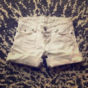 White GUESS stretch jean shorts, 24