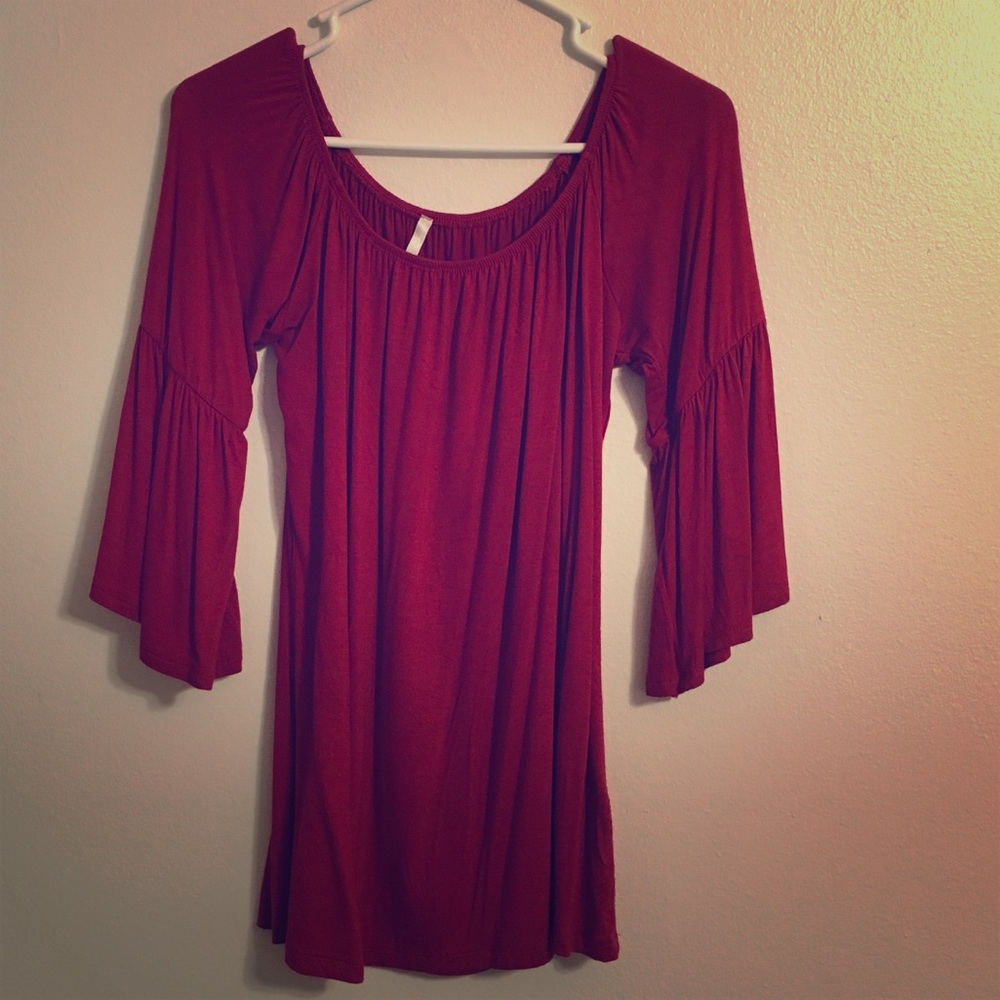 Small off the shoulder