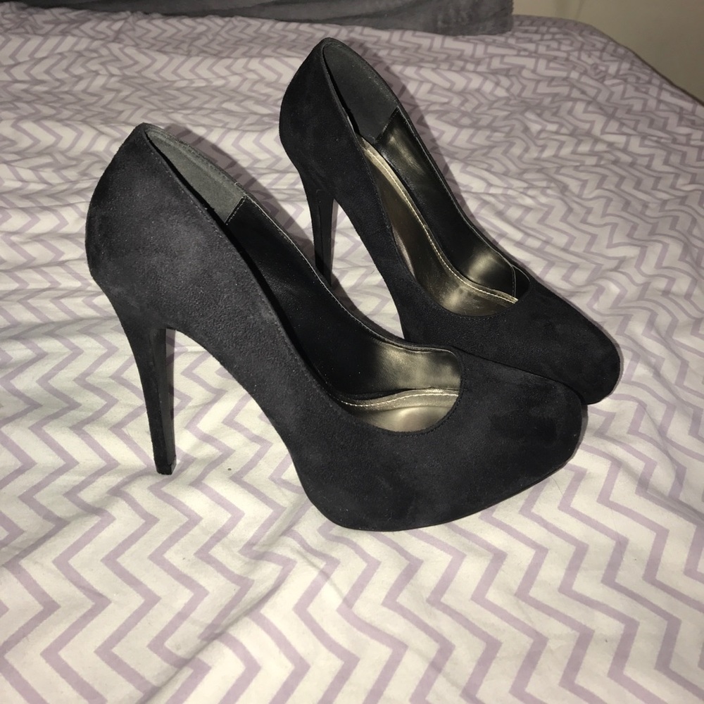 Black faux suede heels