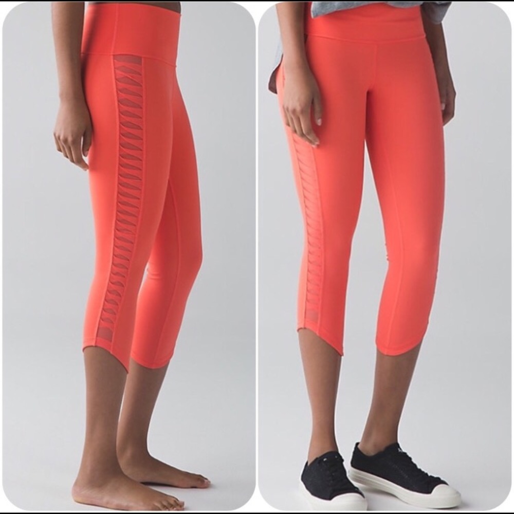 Lululemon Sunshine Salutation Crop - Size 8