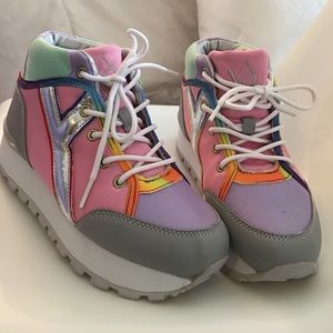 YRU multi color shoes