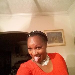 Meet your Posher, Angie