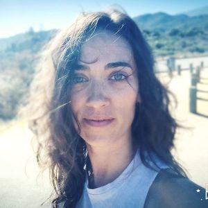 Meet your Posher, Evangeline