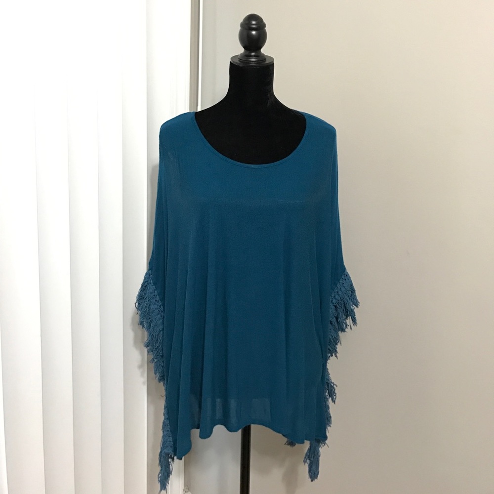 Crochet Fringe Detail Shawl