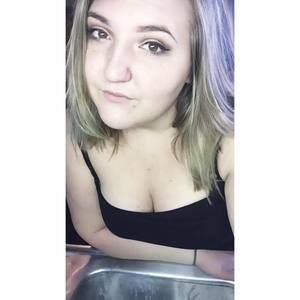 Meet your Posher, Shania