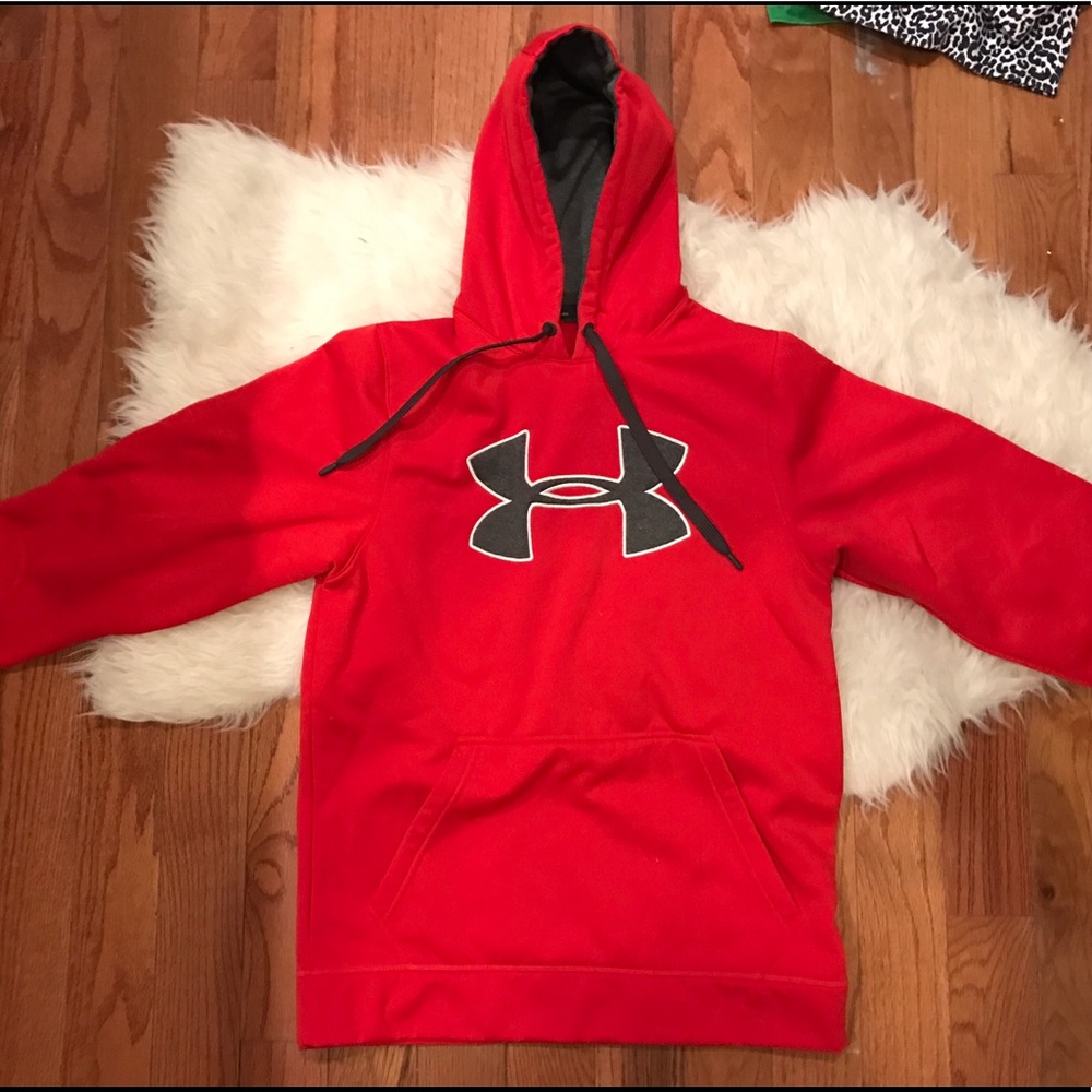Under Armour Sweatshirt
