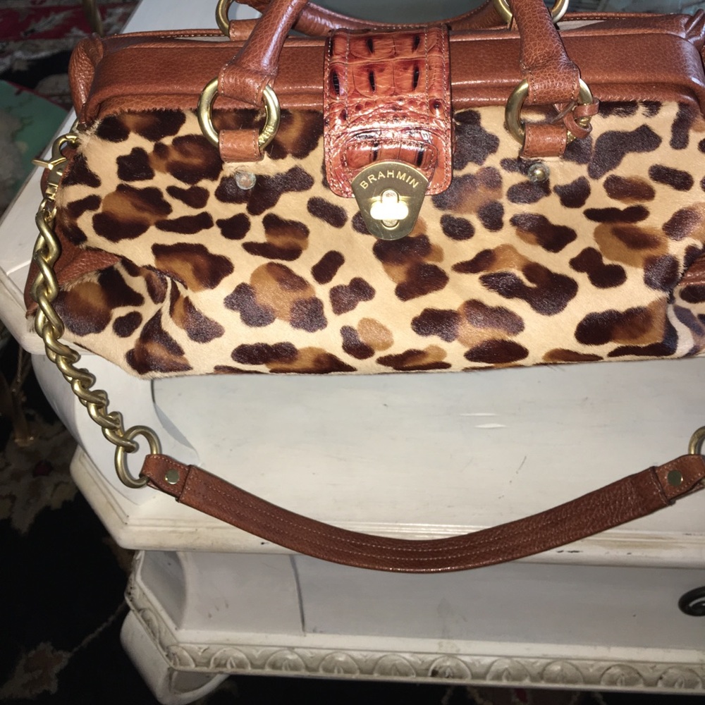 Braman shoulder bag