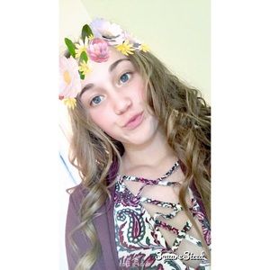 Meet your Posher, Alyssa