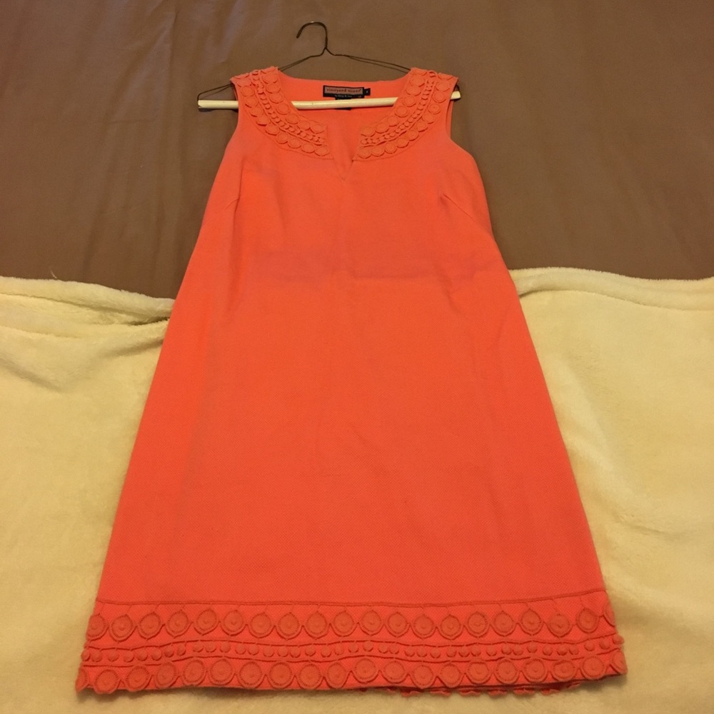 Vineyard vines dress
