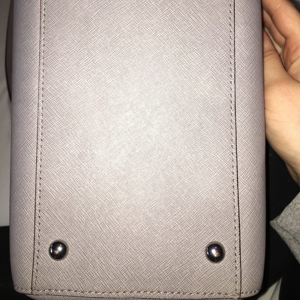 Michael Kors purse - Picture 5 of 5