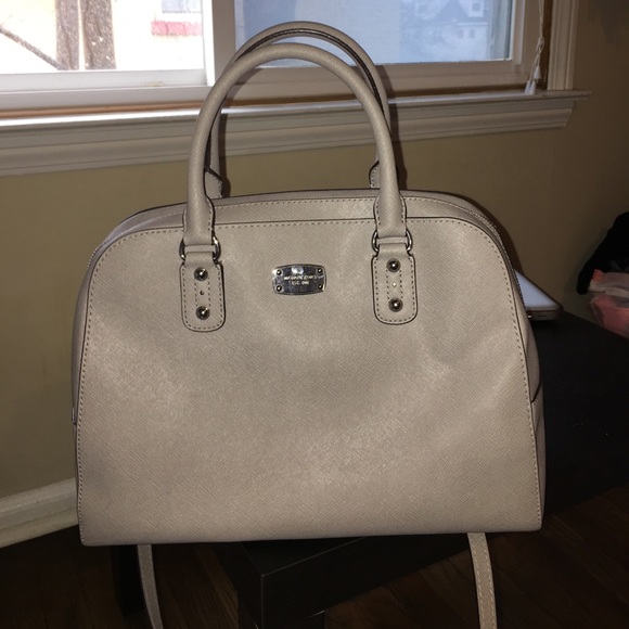 Michael Kors Handbags - Michael Kors purse