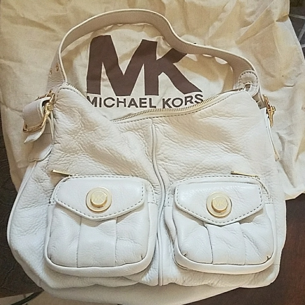 Gently used AUTHENTIC Michael Kors shoulder bag