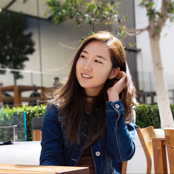 Meet your Posher, Kevina - Picture 2 of 4