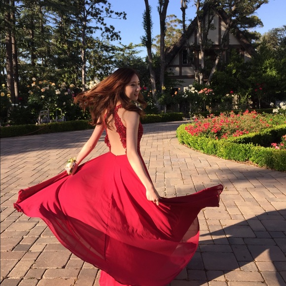 Meet your Posher, Kevina - Picture 3 of 4