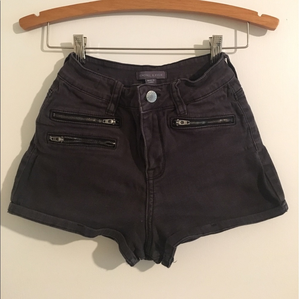 Kendall and Kylie high waisted dark gray shorts