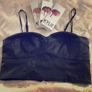 Temp drop! Express faux leather brallete