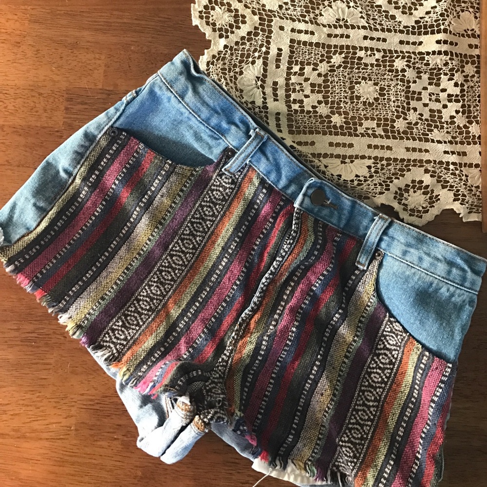 🔥CLOSET CLEARANCE🔥 Forever21 High-Waisted Shorts