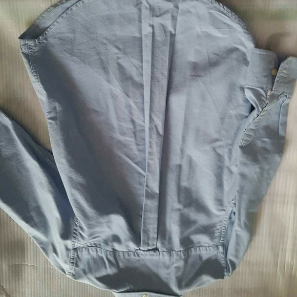 GAP Kids Long Sleeve Button Down Shirt - Picture 2 of 3