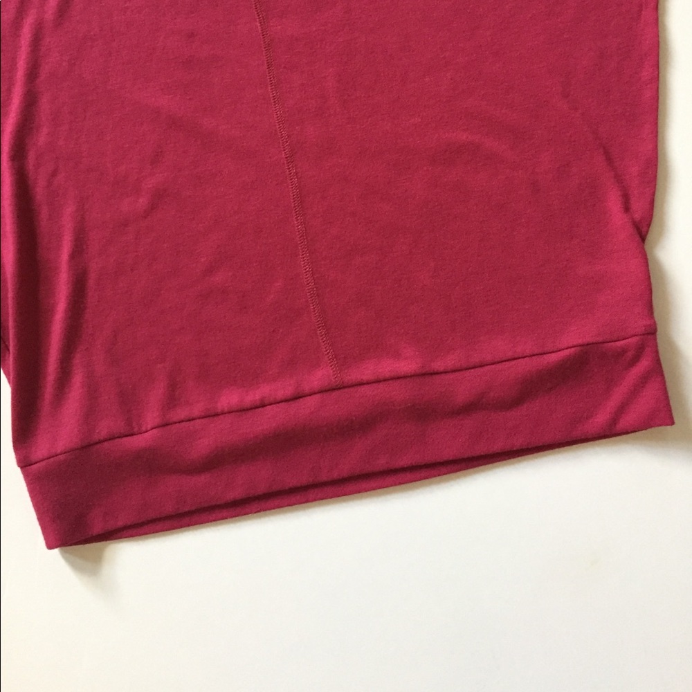 Belle Gray Raspberry Dolman Short Sleeve Top - Picture 5 of 8