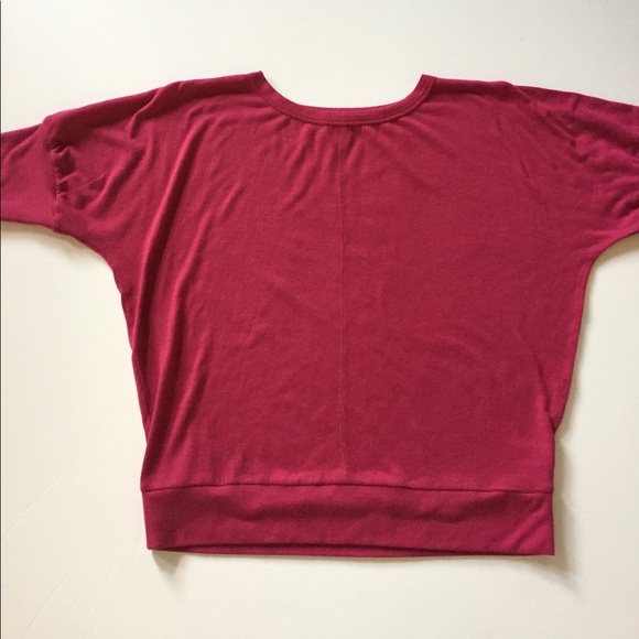 Belle Gray Raspberry Dolman Short Sleeve Top - Picture 2 of 8