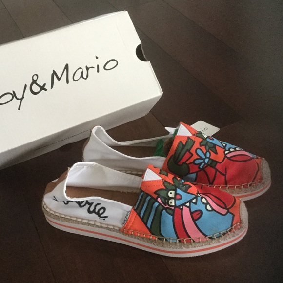 Shoes ( new ) - Picture 2 of 5