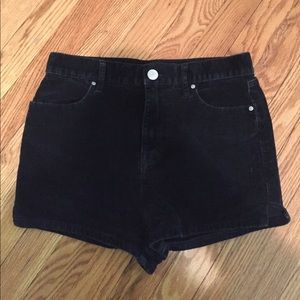 Urban Outfitters Katie High Rise shorts