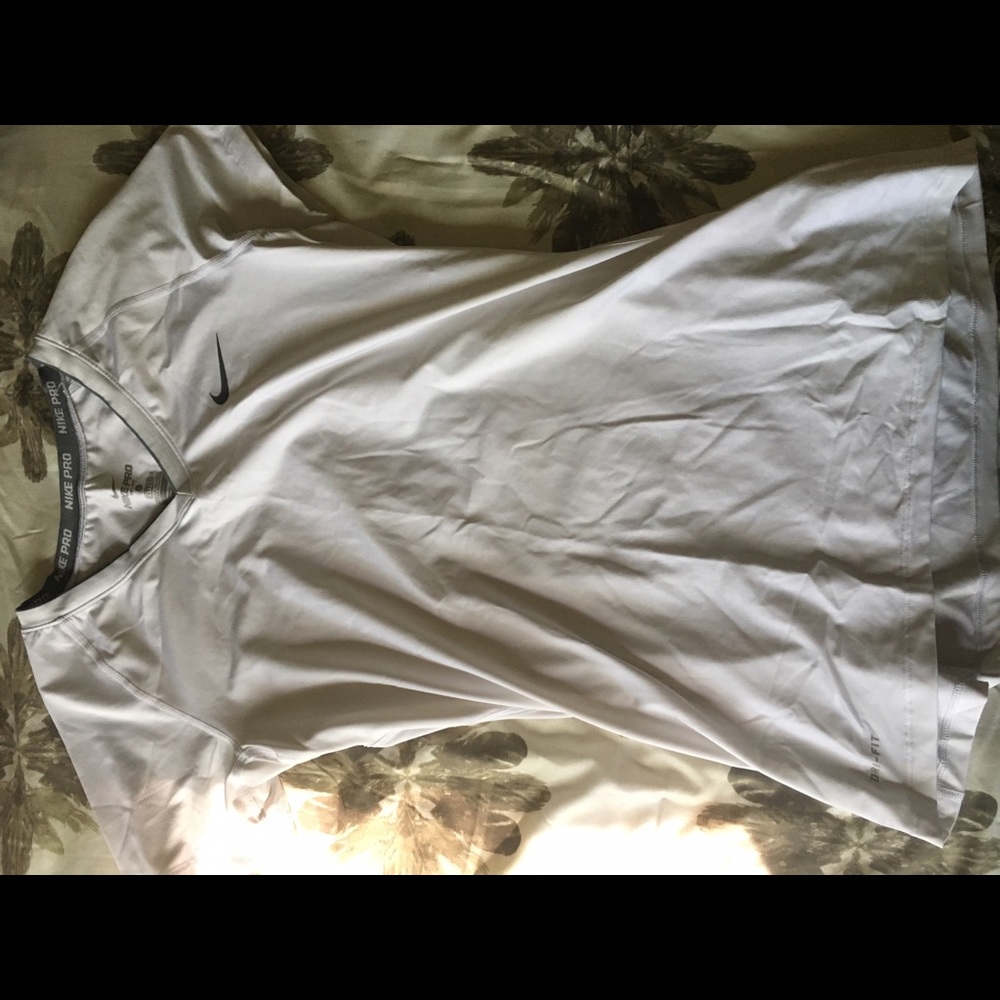Nike Pro Workout Top