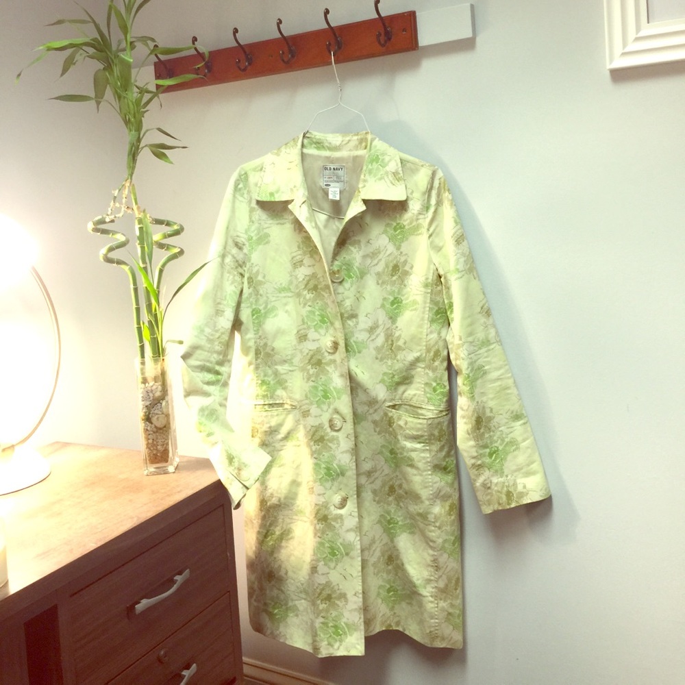 Old Navy Flowered Spring Jacket with lining.