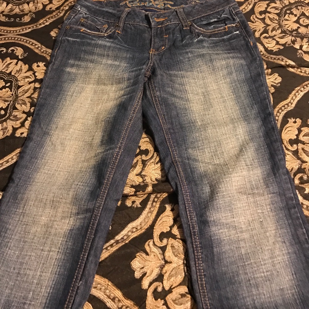 Jeans - Picture 2 of 3