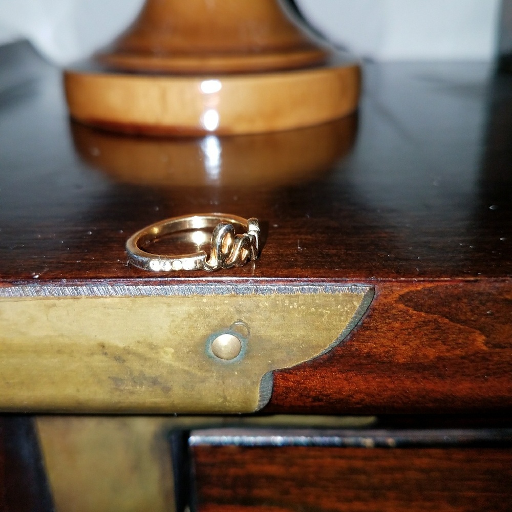gold plated love ring - Picture 4 of 5