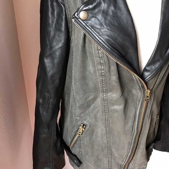 Free People Pieced Vegan Motorcycle Jacket Sz 6 - Picture 3 of 8