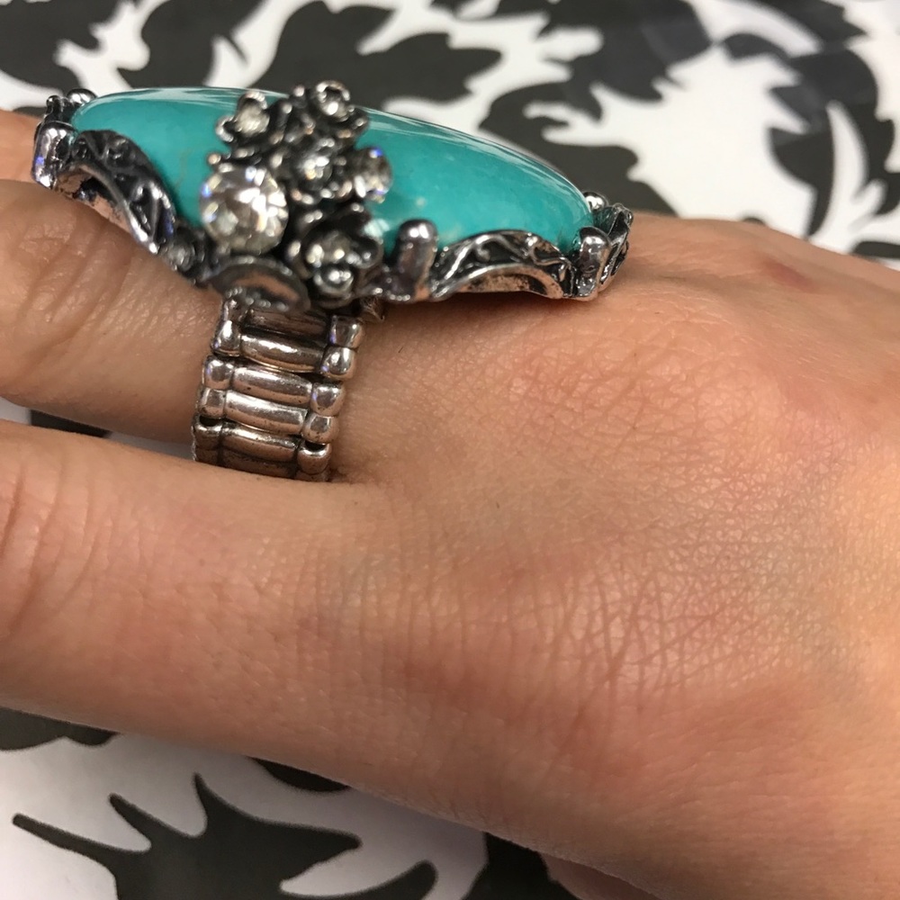 Turquoise Stretch statement ring - Picture 2 of 2