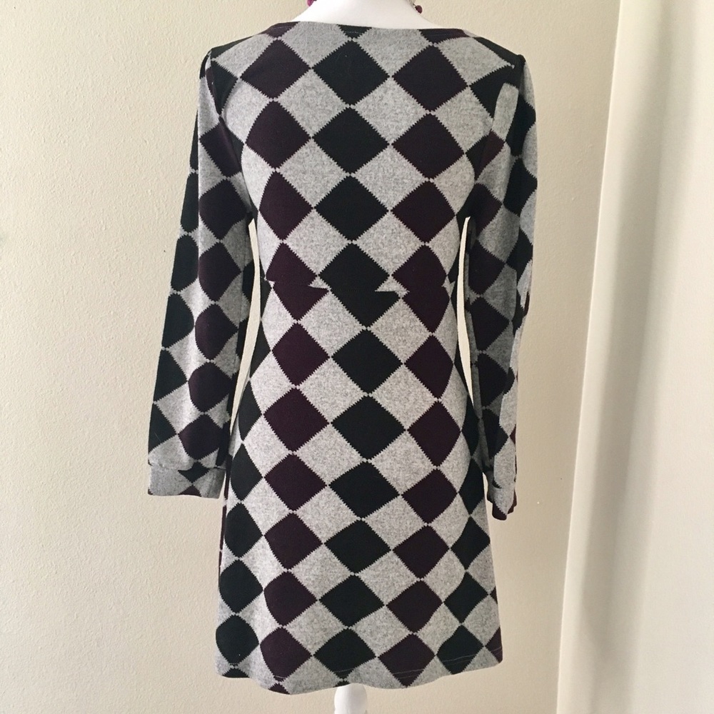 Geometric sweater dress - Picture 6 of 6