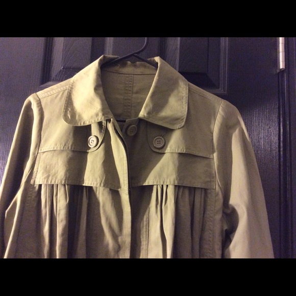 BABYDOLL flare trench jacket - Picture 3 of 4