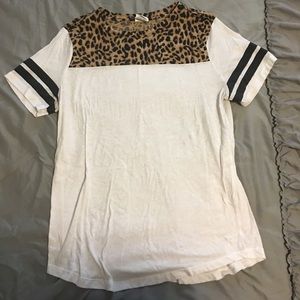 Victoria's Secret PINK cheetah print t-shirt