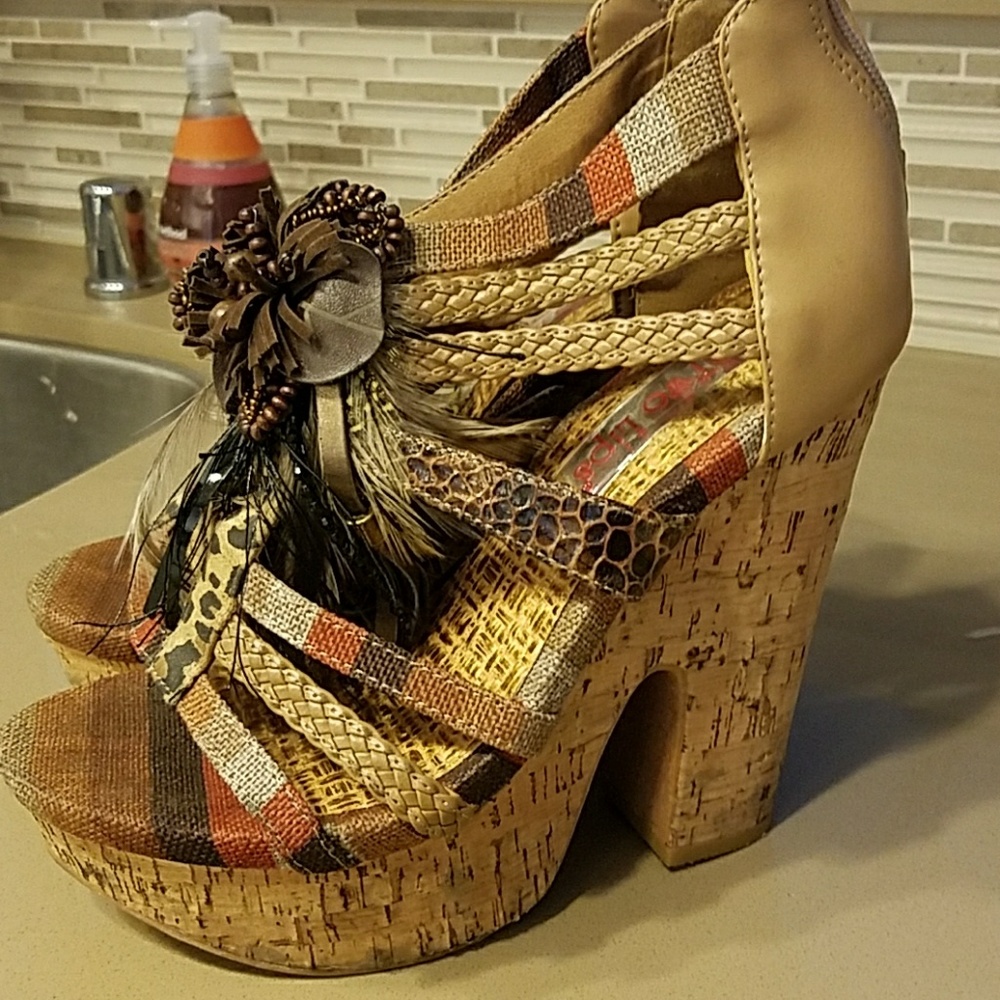 super cute wedge!