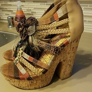super cute wedge!