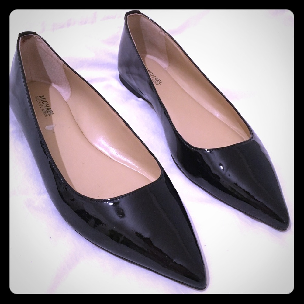 Michael Kors Flats Size 7.5