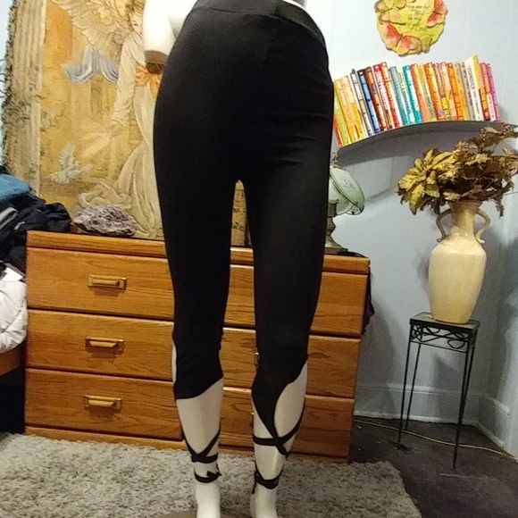 🆕 Vogue Lace Up Hem Leggin Yoga Pant - Picture 2 of 5